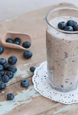 Blueberry Bliss simple low carb smoothie