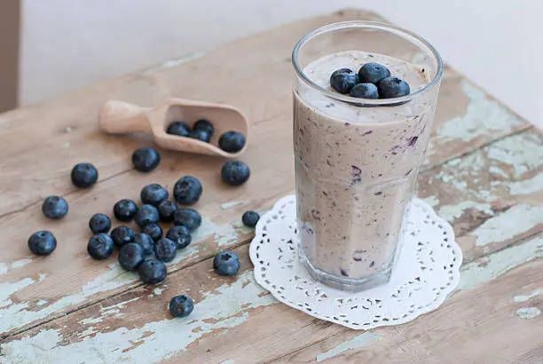 Blueberry Bliss simple low carb smoothie