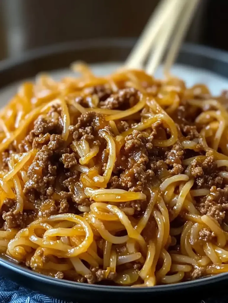 Fideos de carne molida de Mongolia